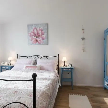 Villa Poduniz *